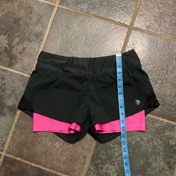MPG Two Layer Running Shorts Women’s Size M - Picture 2 of 10
